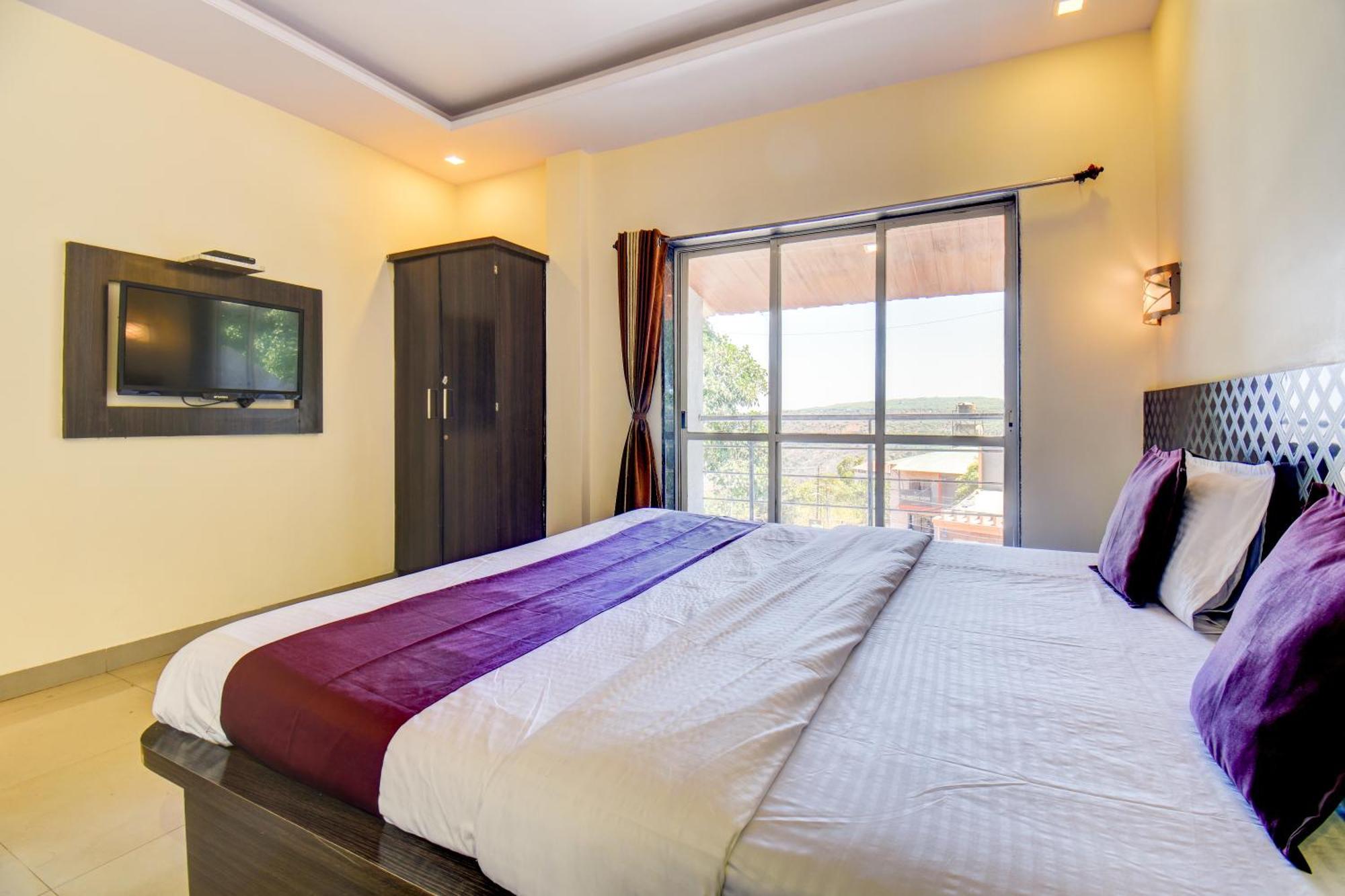 New Jijau Residency, Mahabaleshwar Hotel ภายนอก รูปภาพ