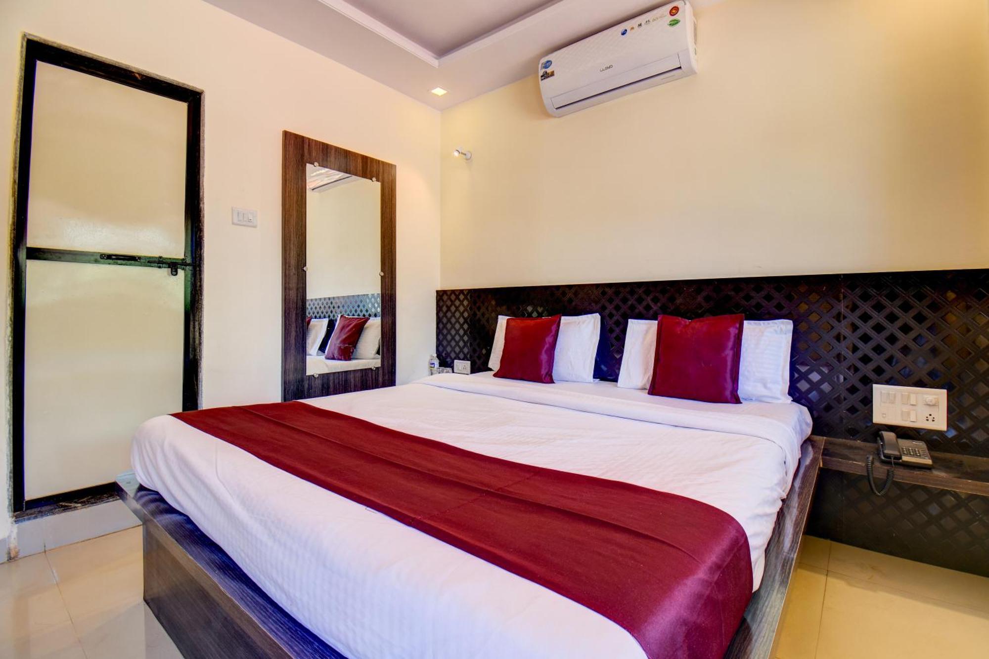 New Jijau Residency, Mahabaleshwar Hotel ภายนอก รูปภาพ